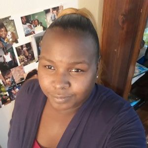 Meet your Posher, Kandis